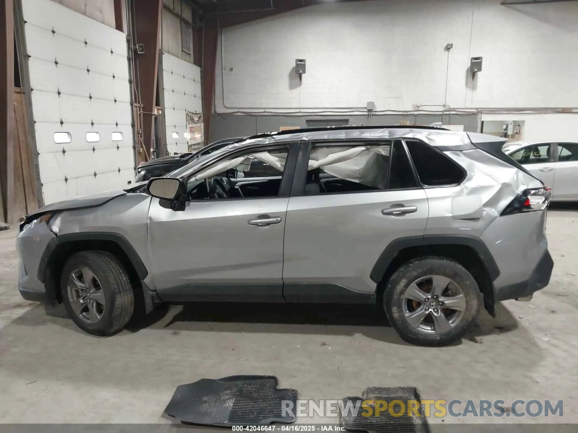 13 Photograph of a damaged car 2T3P1RFVXRC481050 TOYOTA RAV4 2024