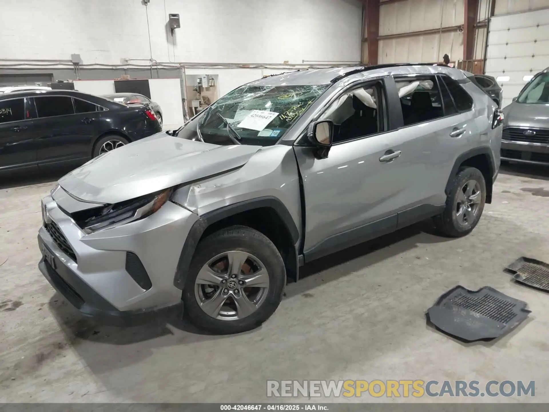 2 Photograph of a damaged car 2T3P1RFVXRC481050 TOYOTA RAV4 2024