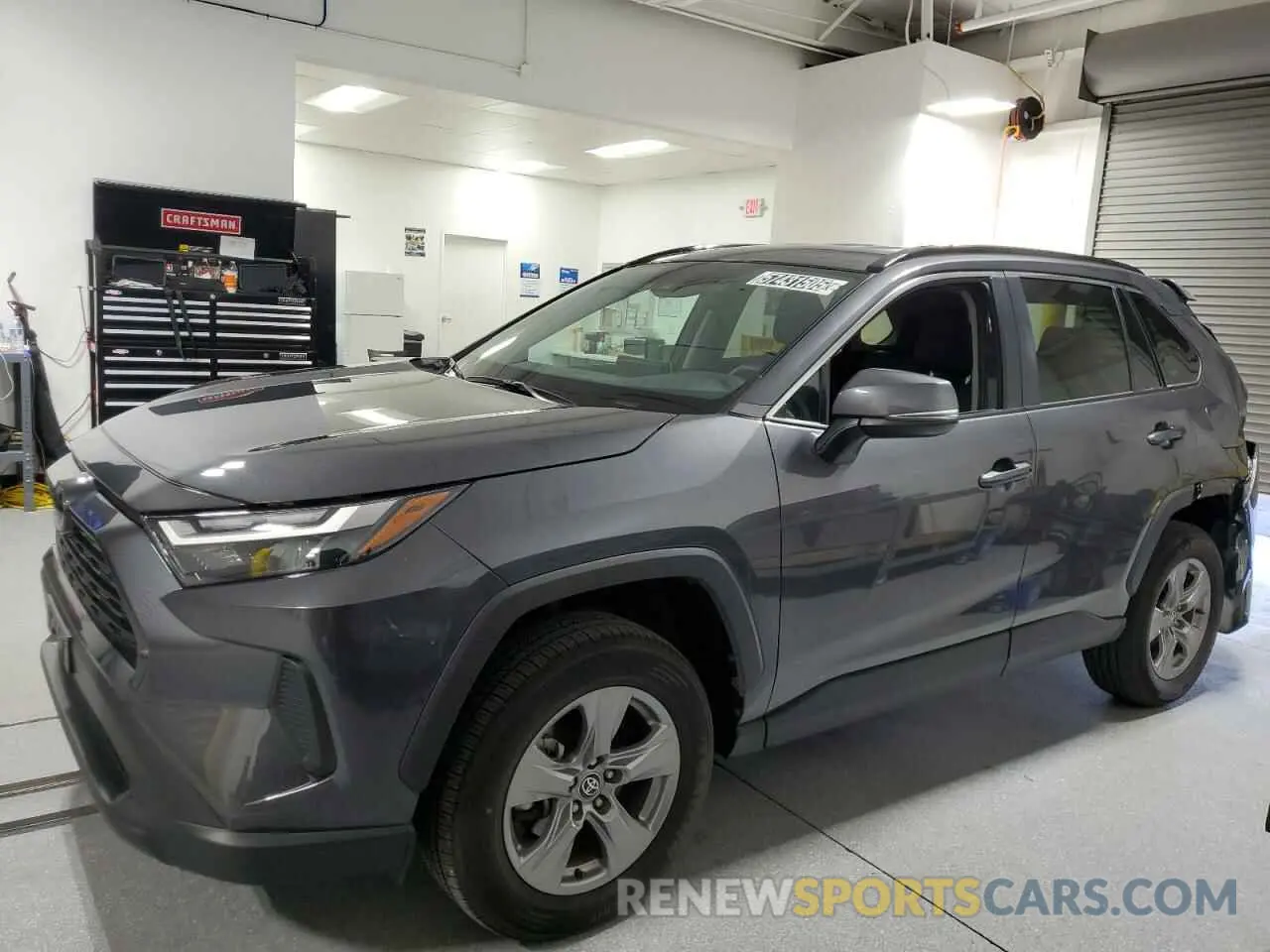 1 Photograph of a damaged car 2T3P1RFVXRW417749 TOYOTA RAV4 2024