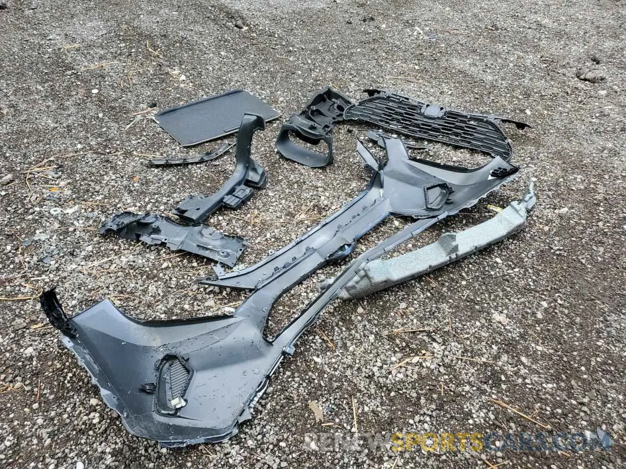 13 Photograph of a damaged car 2T3R1RFV9RC417817 TOYOTA RAV4 2024