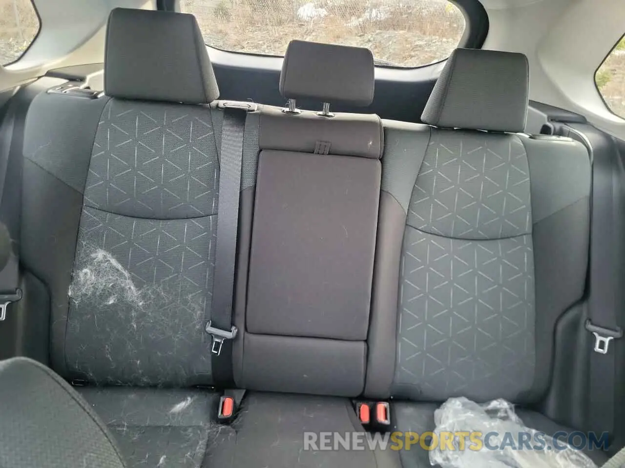 10 Photograph of a damaged car 2T3R1RFV9RC486376 TOYOTA RAV4 2024