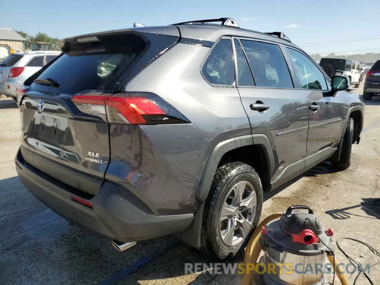 3 Photograph of a damaged car 2T3RWRFV0RW212032 TOYOTA RAV4 2024
