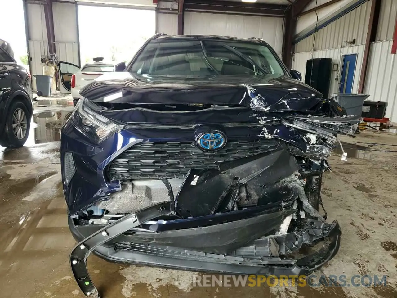 5 Photograph of a damaged car 2T3RWRFV1RW200813 TOYOTA RAV4 2024