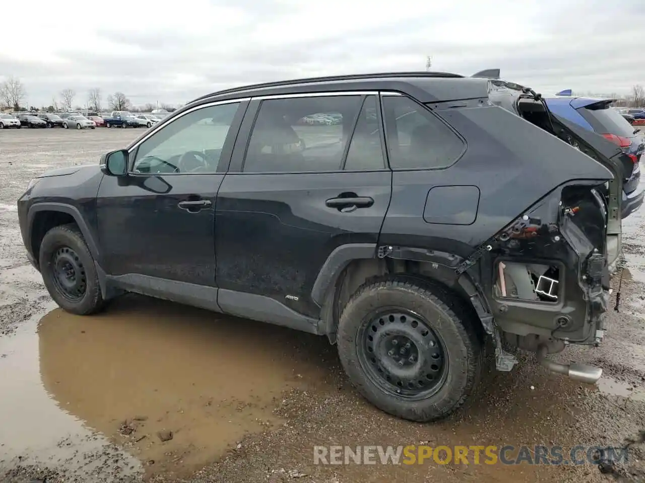 2 Photograph of a damaged car 2T3RWRFV1RW206580 TOYOTA RAV4 2024