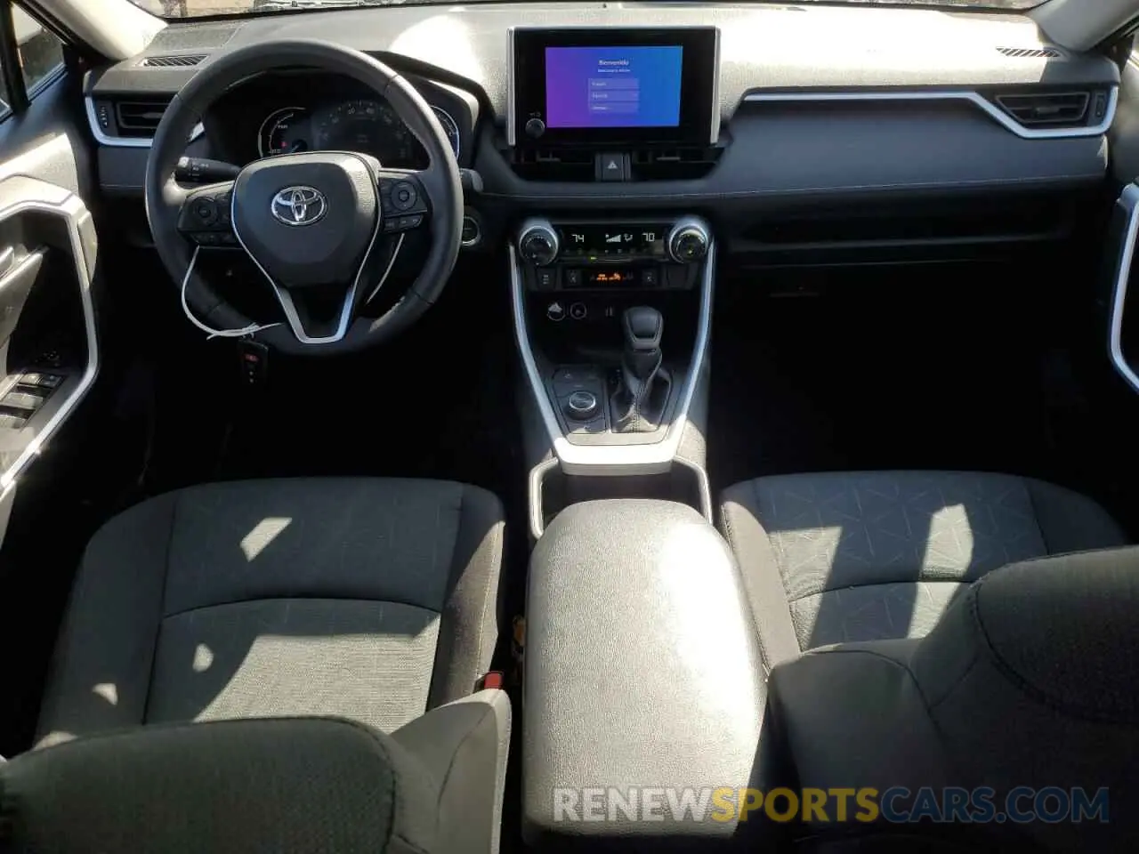 8 Photograph of a damaged car 2T3RWRFV3RW232744 TOYOTA RAV4 2024