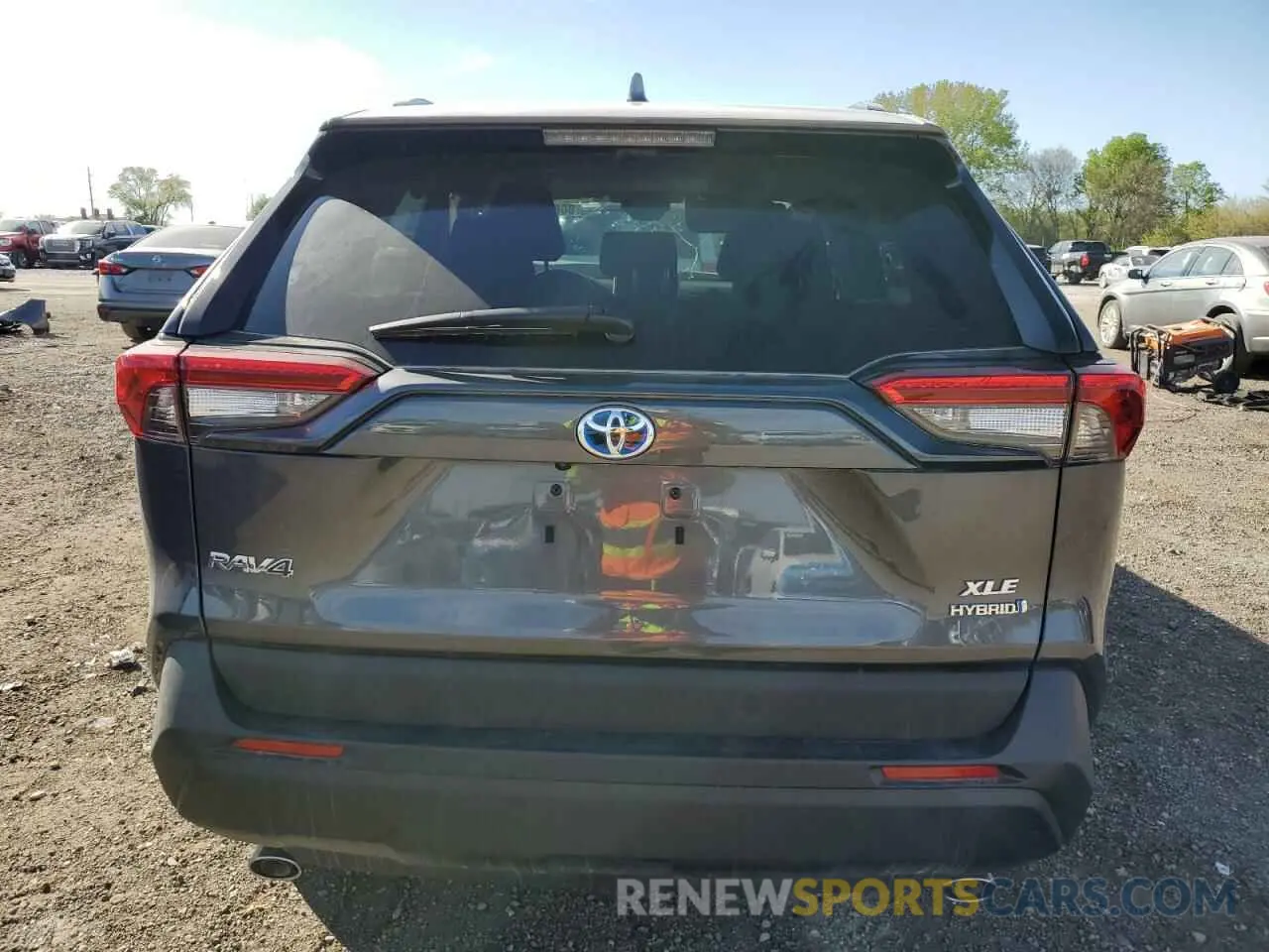 6 Photograph of a damaged car 2T3RWRFV4RW214852 TOYOTA RAV4 2024