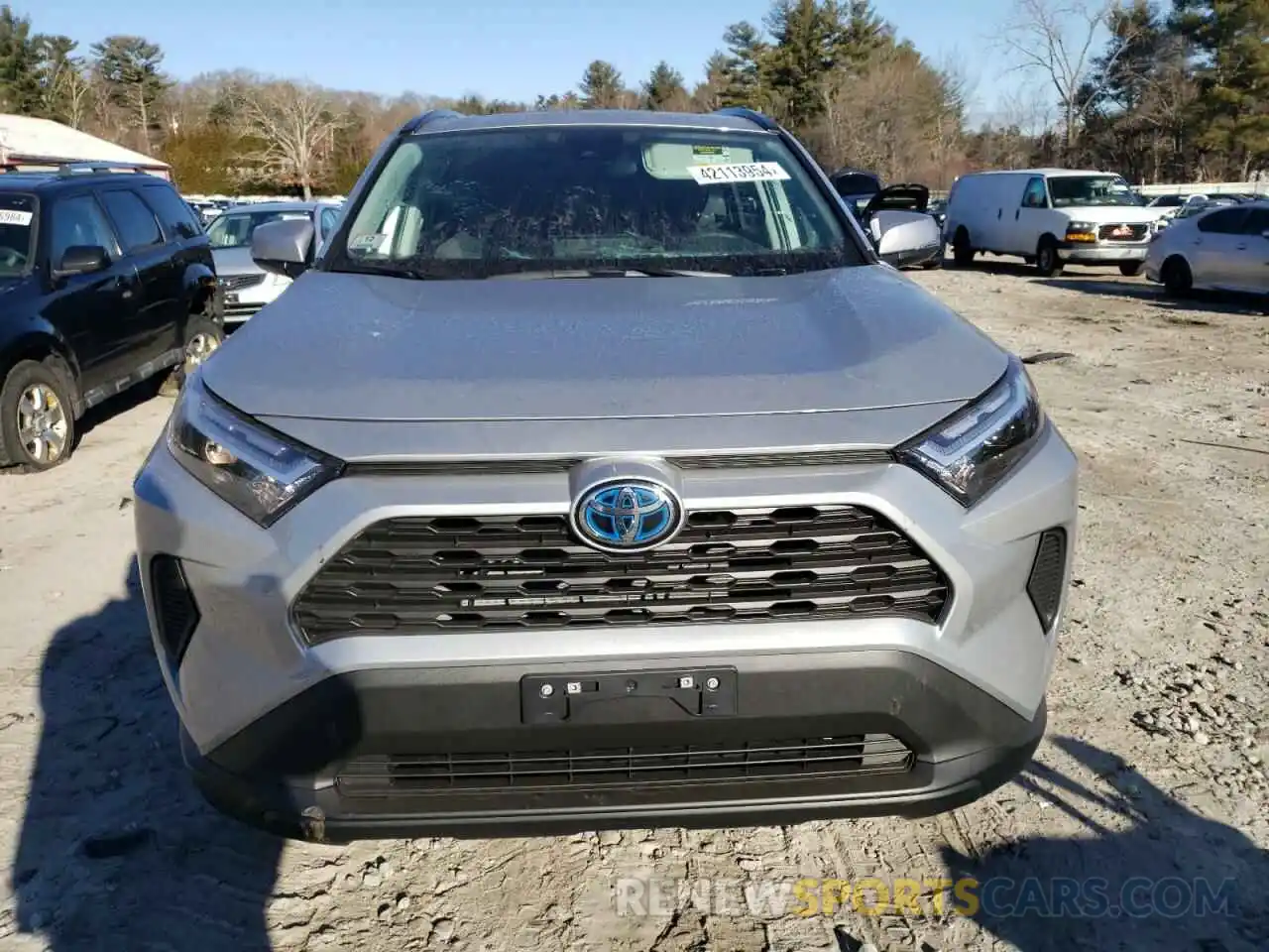 5 Photograph of a damaged car 2T3RWRFV5RW196412 TOYOTA RAV4 2024