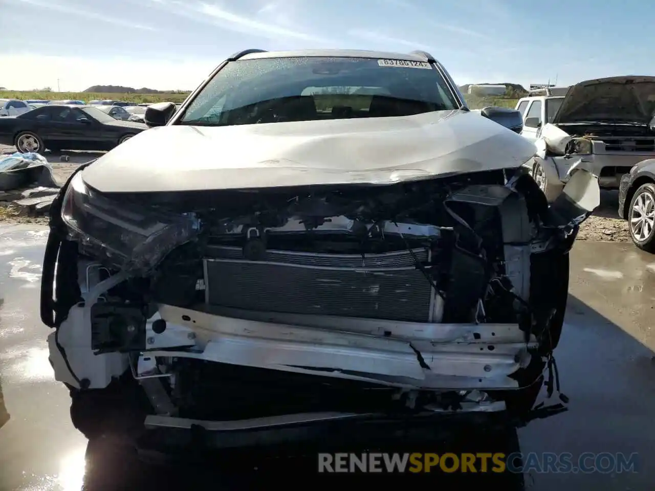 5 Photograph of a damaged car 2T3RWRFV6RW202332 TOYOTA RAV4 2024