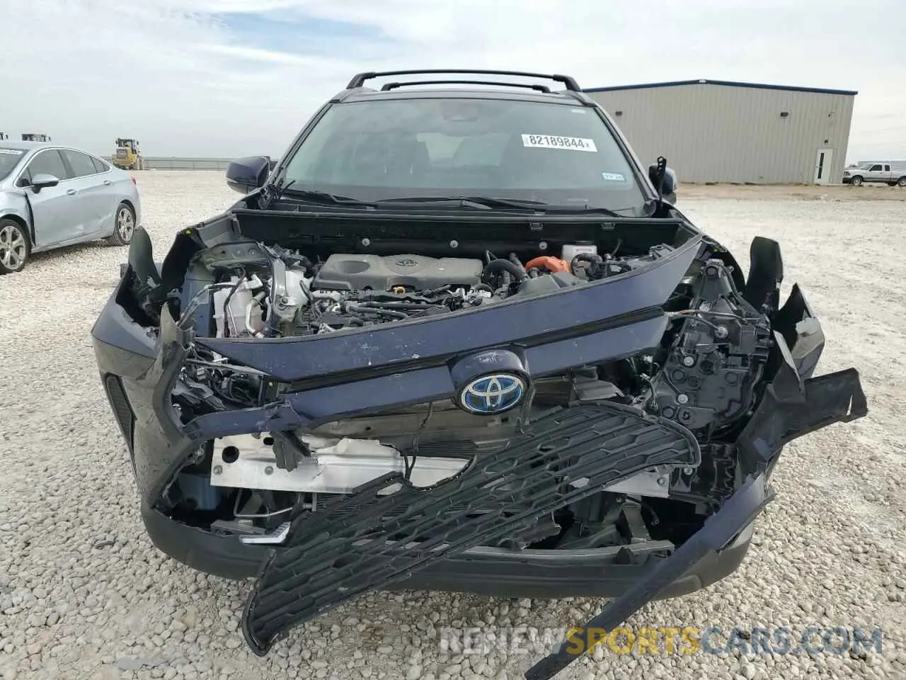 5 Photograph of a damaged car 2T3RWRFV7RW210892 TOYOTA RAV4 2024