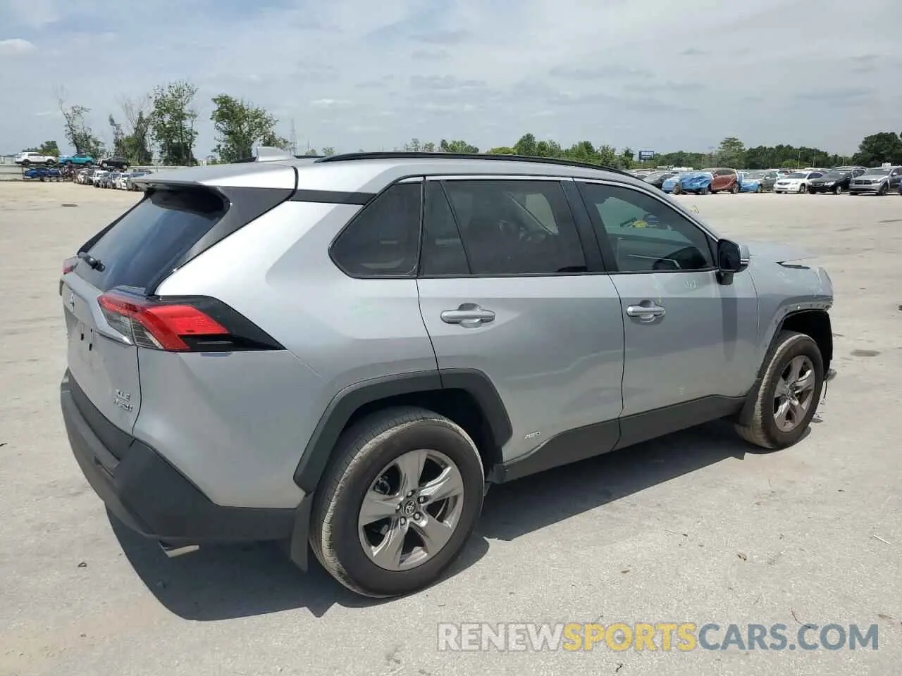 3 Photograph of a damaged car 2T3RWRFV7RW246887 TOYOTA RAV4 2024