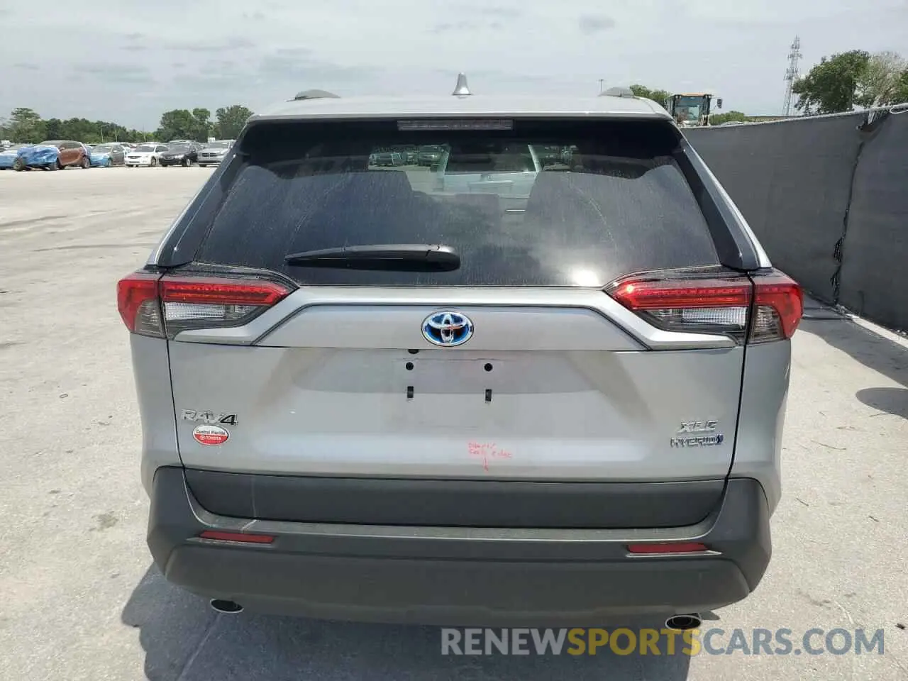 6 Photograph of a damaged car 2T3RWRFV7RW246887 TOYOTA RAV4 2024