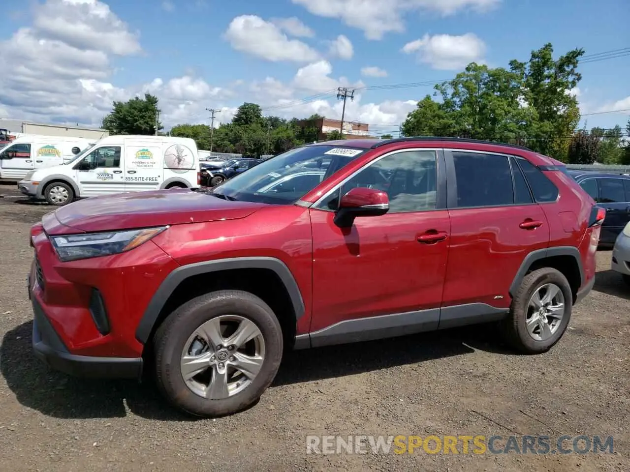 1 Photograph of a damaged car 2T3RWRFV8RW202638 TOYOTA RAV4 2024