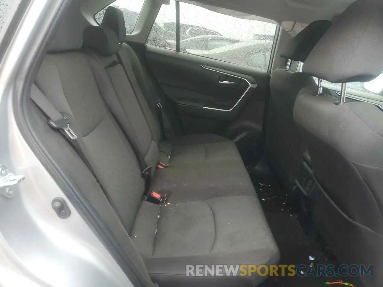 11 Photograph of a damaged car 2T3RWRFV8RW203739 TOYOTA RAV4 2024