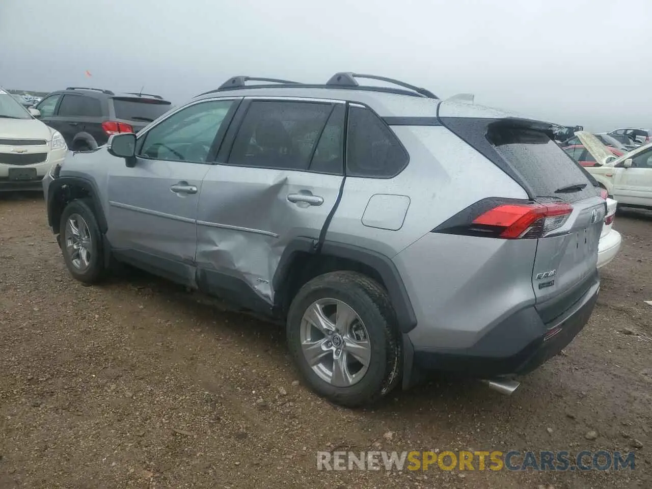 2 Photograph of a damaged car 2T3RWRFV8RW203739 TOYOTA RAV4 2024