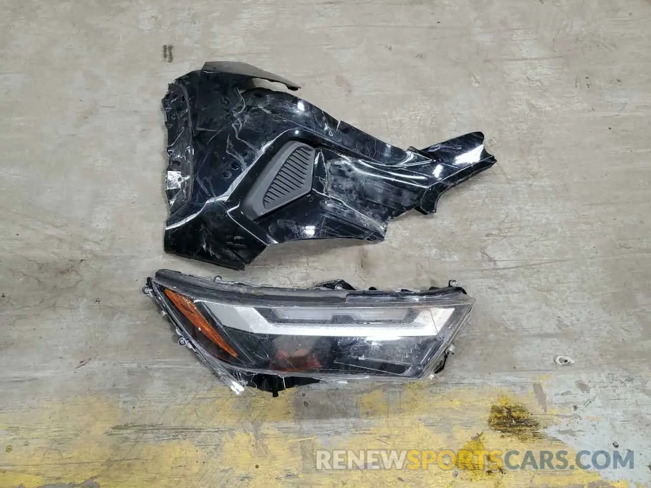 12 Photograph of a damaged car 2T3RWRFV9RW222283 TOYOTA RAV4 2024