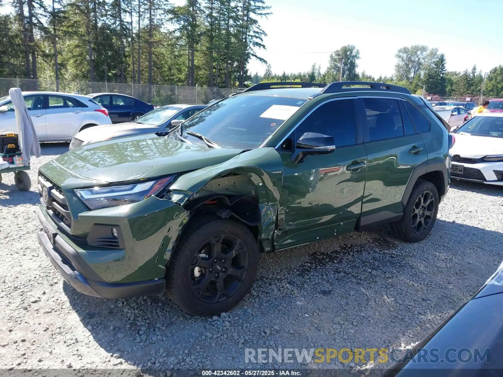 15 Photograph of a damaged car 2T3S1RFV5RW452399 TOYOTA RAV4 2024