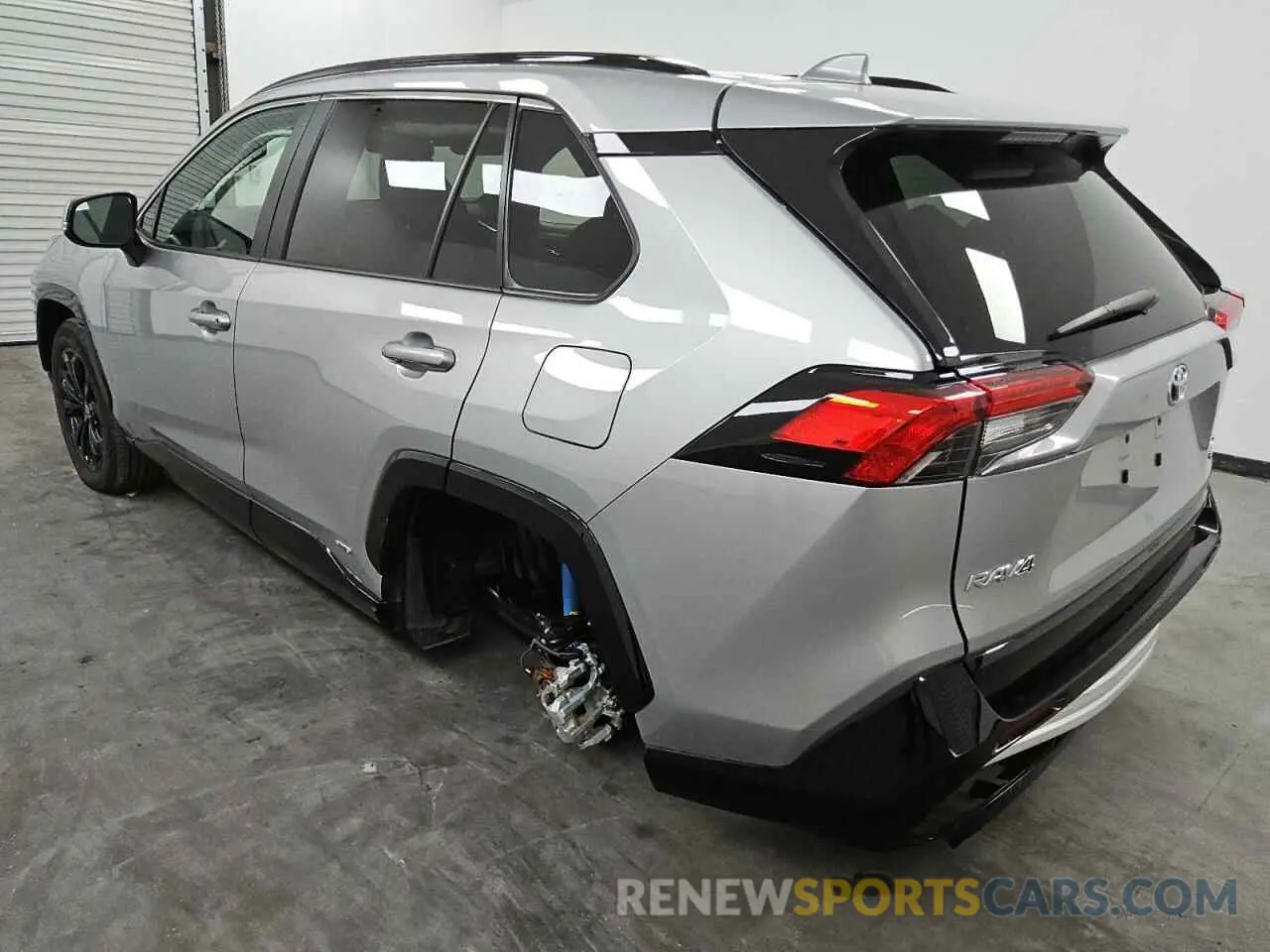 2 Photograph of a damaged car 2T3T6RFV3RW056705 TOYOTA RAV4 2024