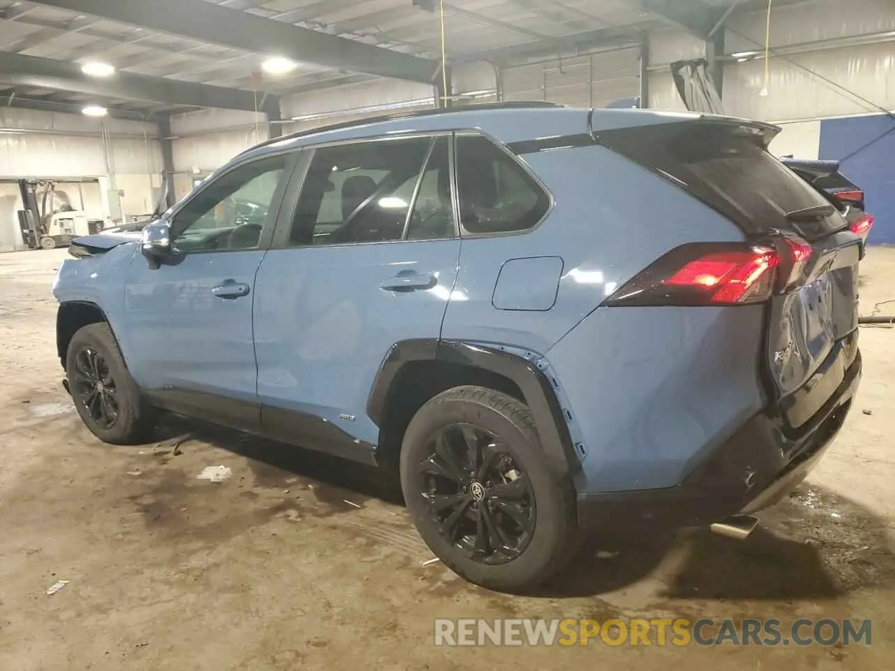 2 Photograph of a damaged car 2T3T6RFVXRW064008 TOYOTA RAV4 2024