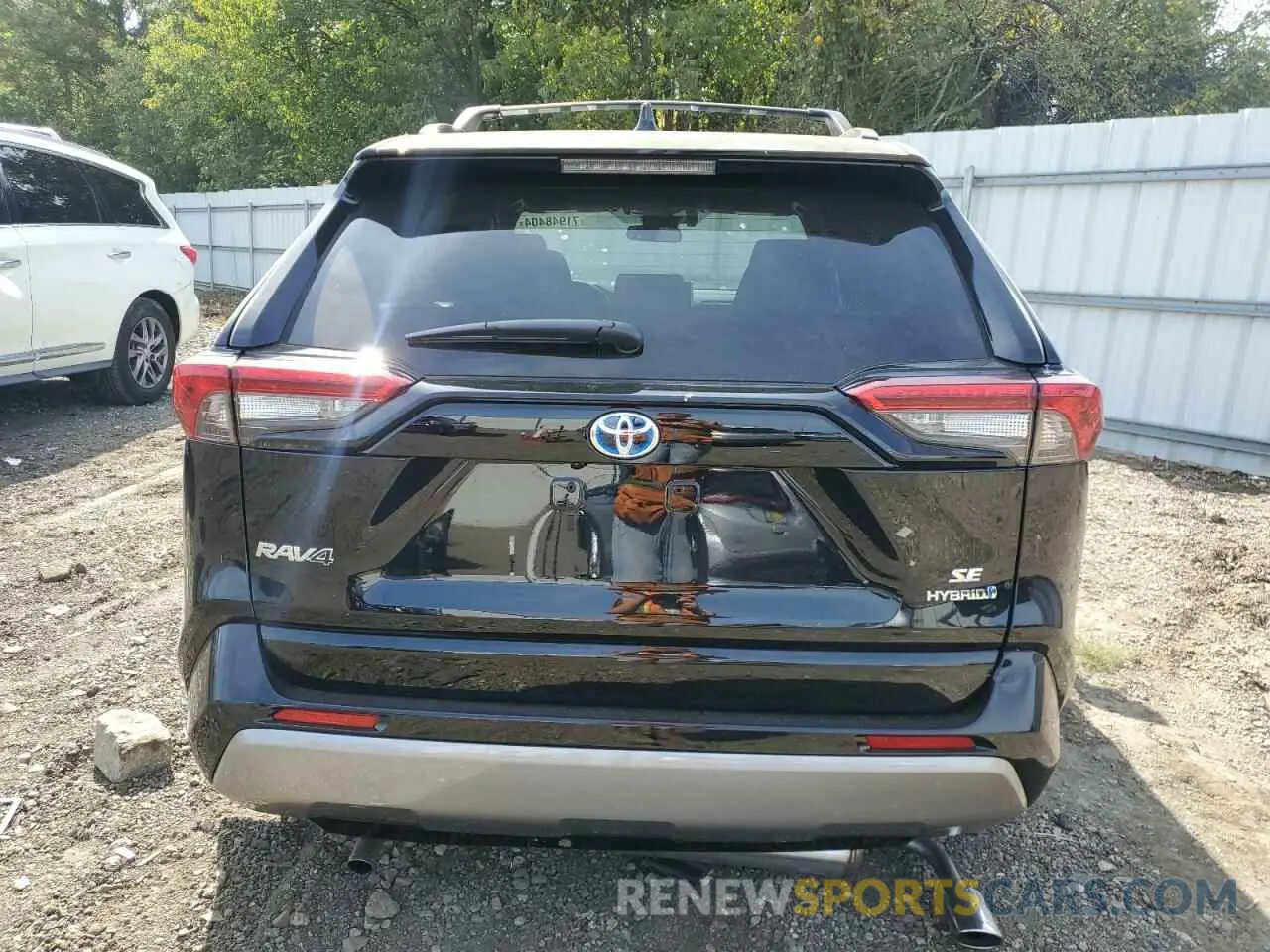 6 Photograph of a damaged car 2T3T6RFVXRW074280 TOYOTA RAV4 2024
