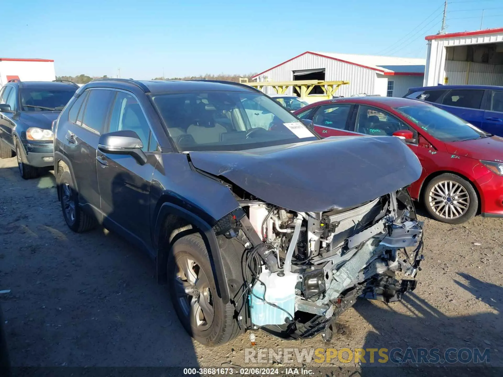 1 Photograph of a damaged car 2T3W1RFV0RC257829 TOYOTA RAV4 2024