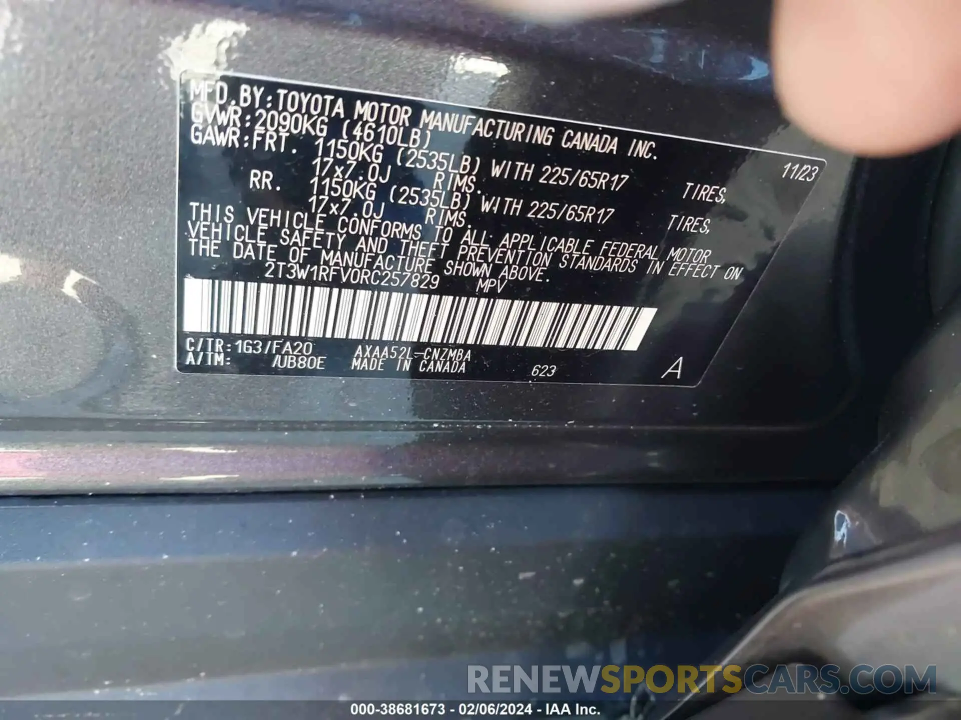 9 Photograph of a damaged car 2T3W1RFV0RC257829 TOYOTA RAV4 2024