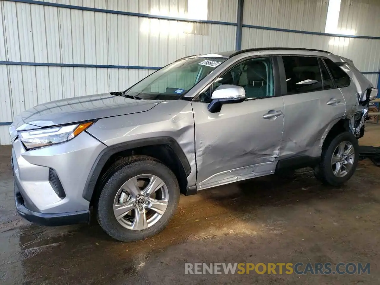 1 Photograph of a damaged car 2T3W1RFV0RC258723 TOYOTA RAV4 2024