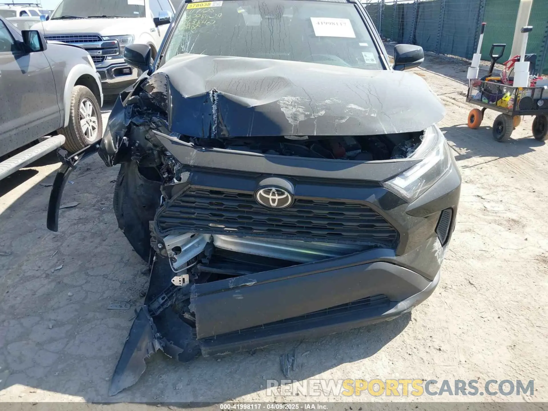 11 Photograph of a damaged car 2T3W1RFV0RC263842 TOYOTA RAV4 2024