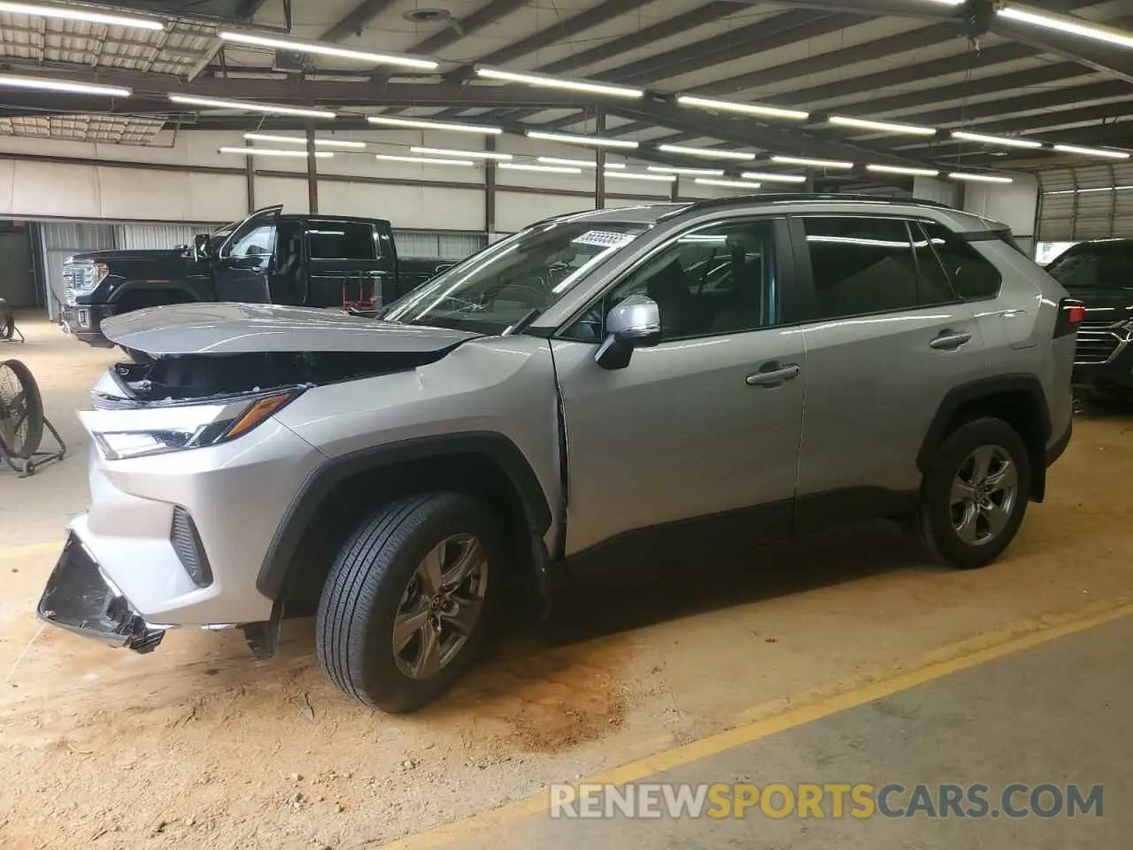 1 Photograph of a damaged car 2T3W1RFV0RC273870 TOYOTA RAV4 2024
