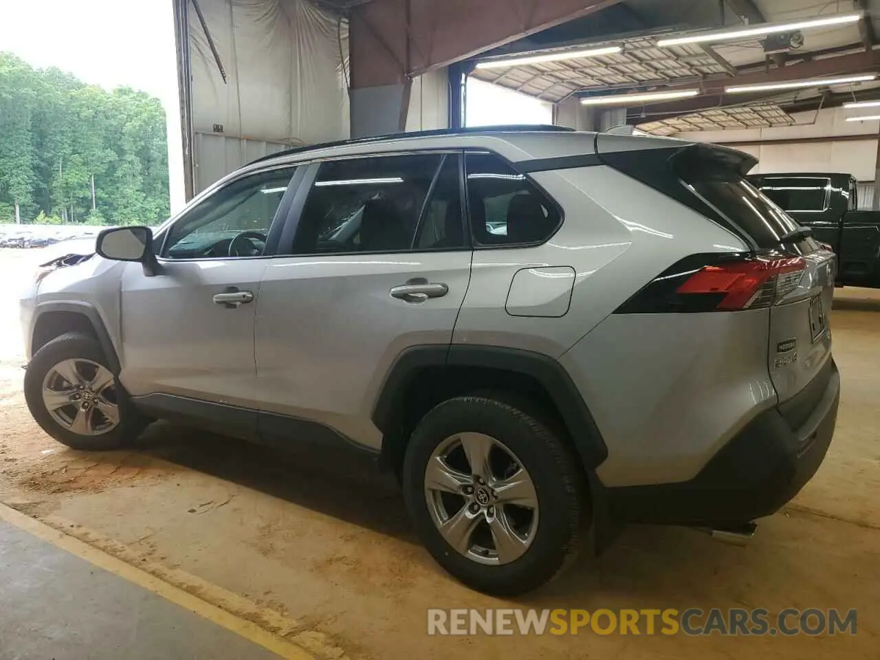 2 Photograph of a damaged car 2T3W1RFV0RC273870 TOYOTA RAV4 2024
