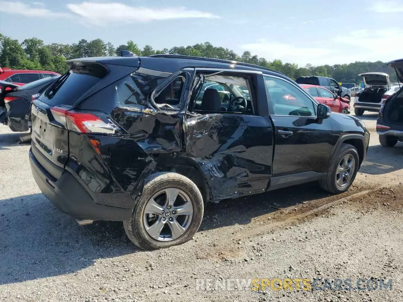 3 Photograph of a damaged car 2T3W1RFV0RW336870 TOYOTA RAV4 2024