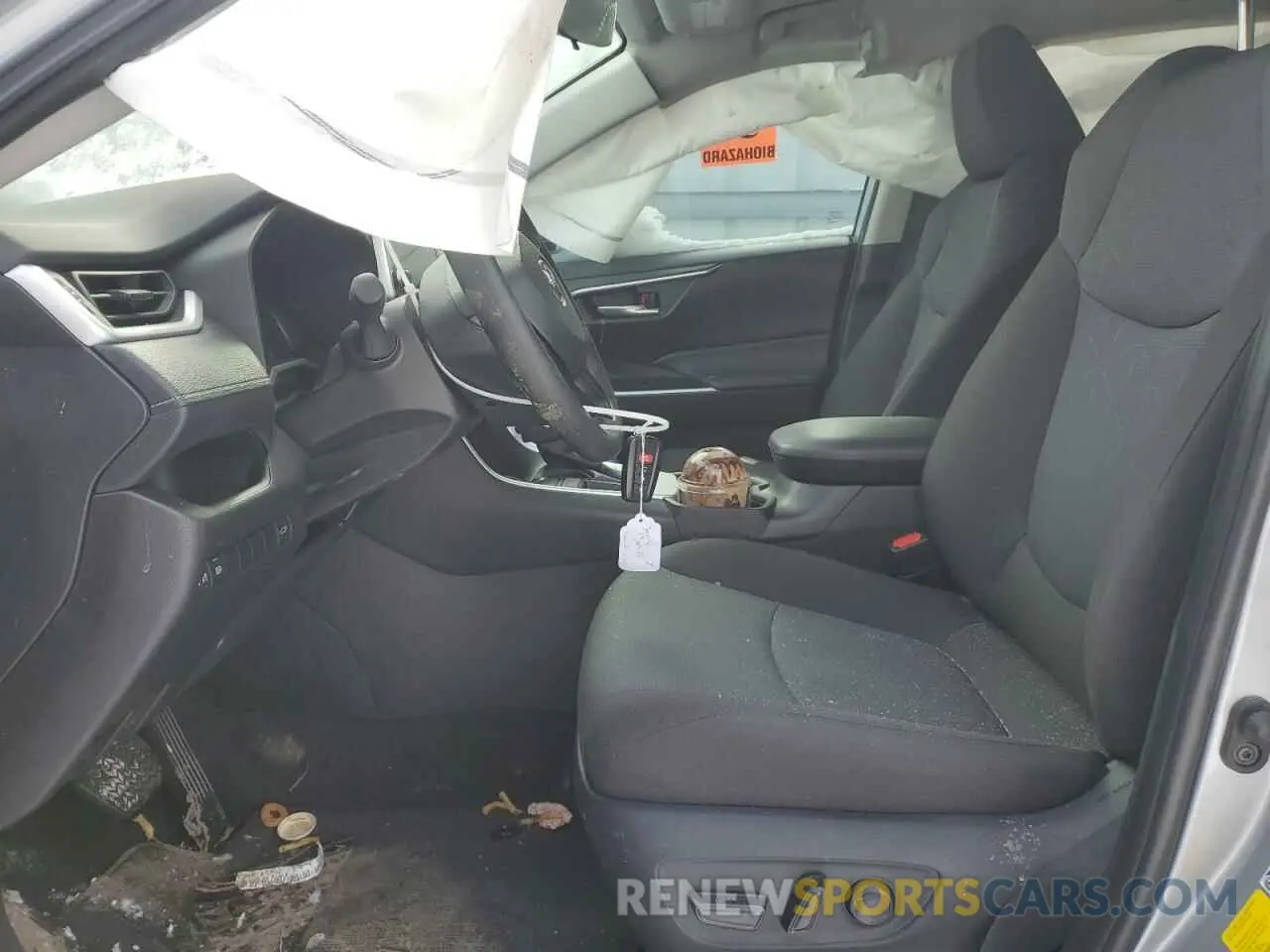 7 Photograph of a damaged car 2T3W1RFV0RW357041 TOYOTA RAV4 2024