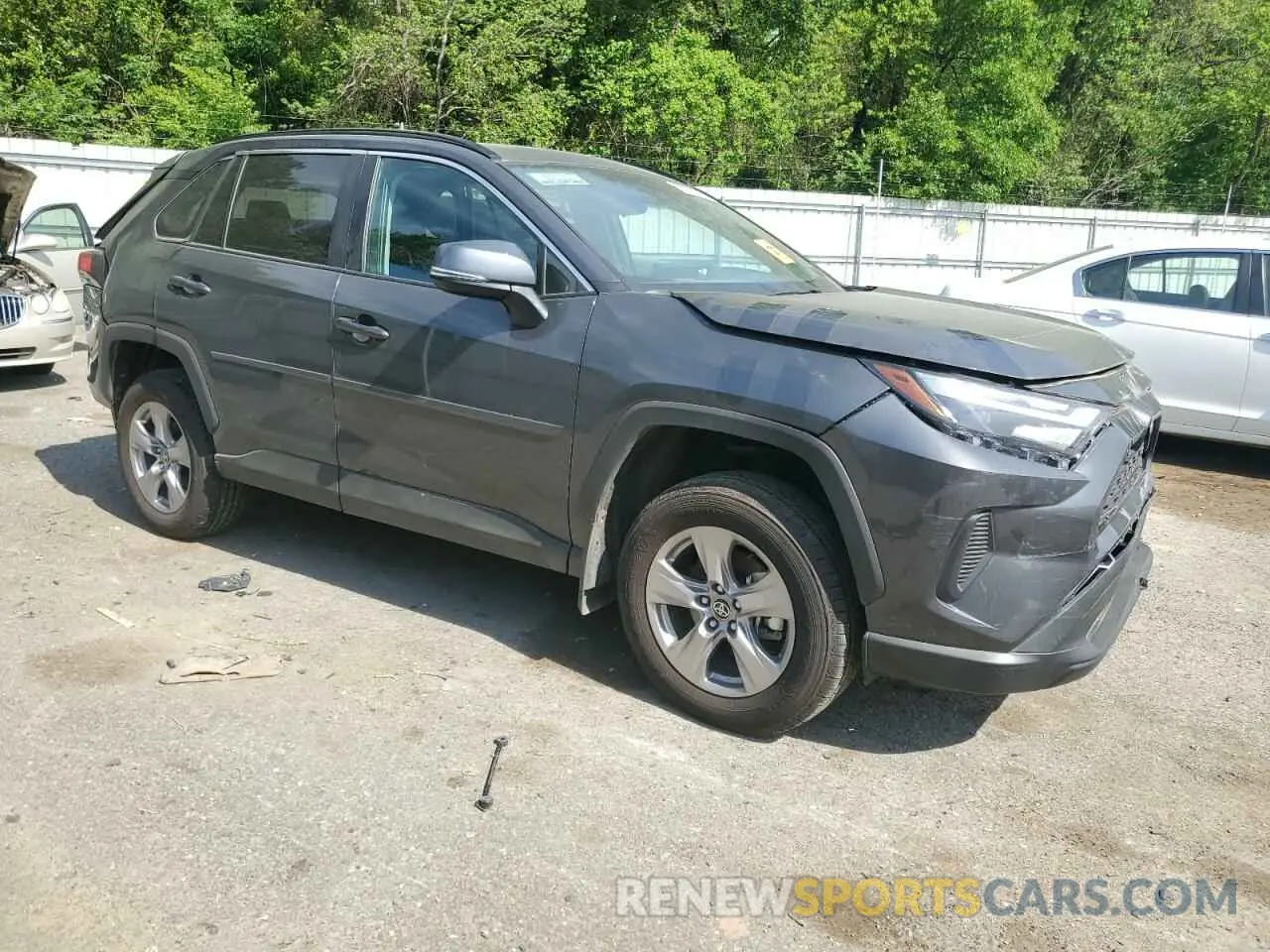 4 Photograph of a damaged car 2T3W1RFV0RW362207 TOYOTA RAV4 2024