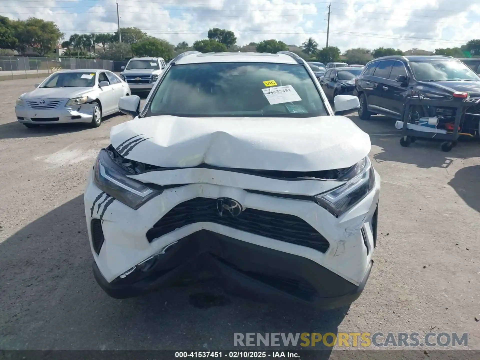 12 Photograph of a damaged car 2T3W1RFV1RC265017 TOYOTA RAV4 2024