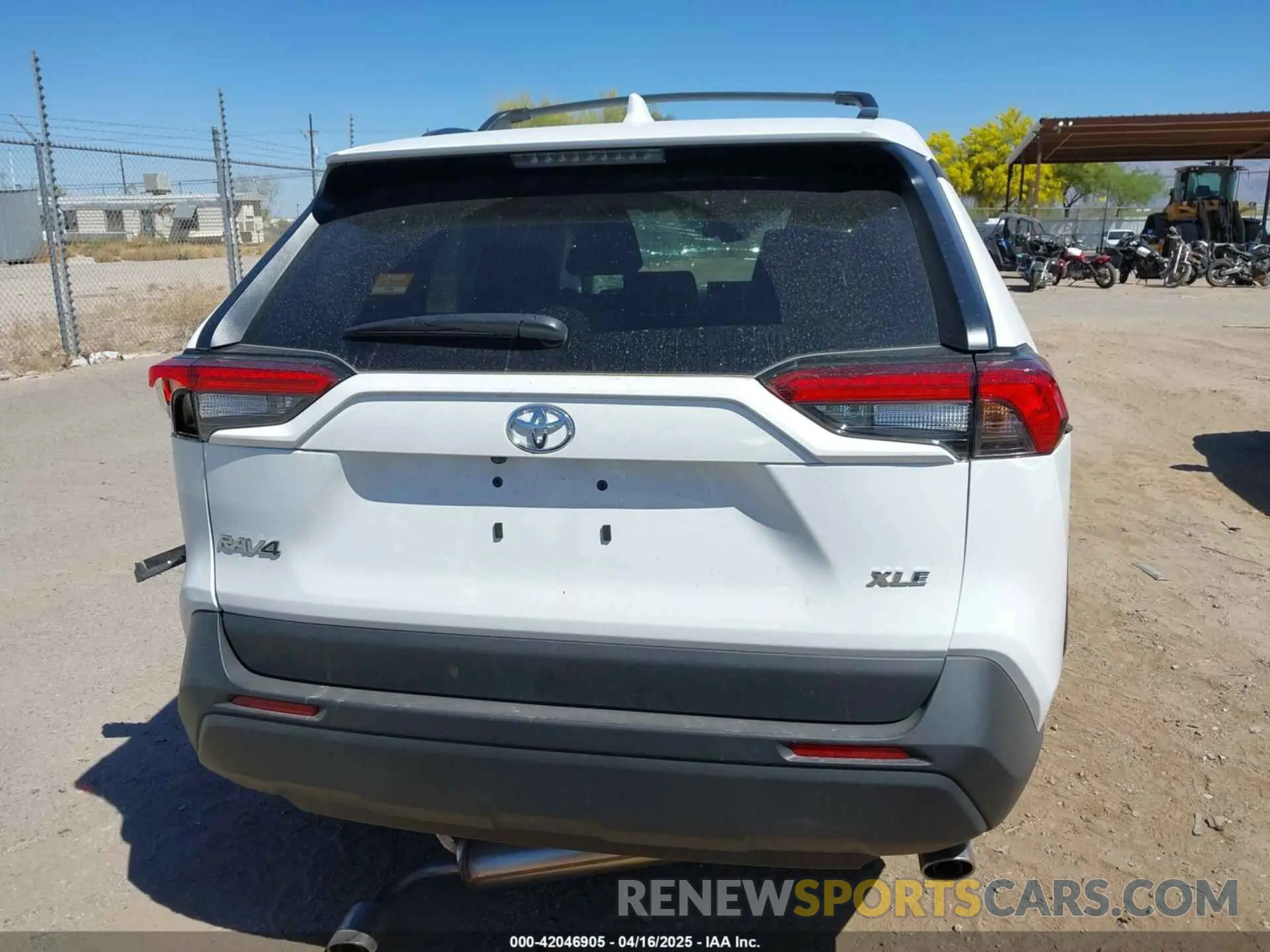 15 Photograph of a damaged car 2T3W1RFV1RC274316 TOYOTA RAV4 2024