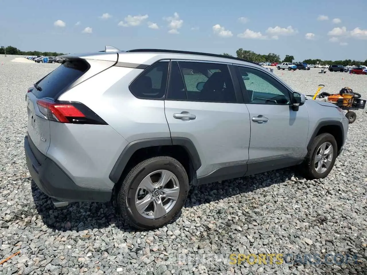 3 Photograph of a damaged car 2T3W1RFV1RW332486 TOYOTA RAV4 2024