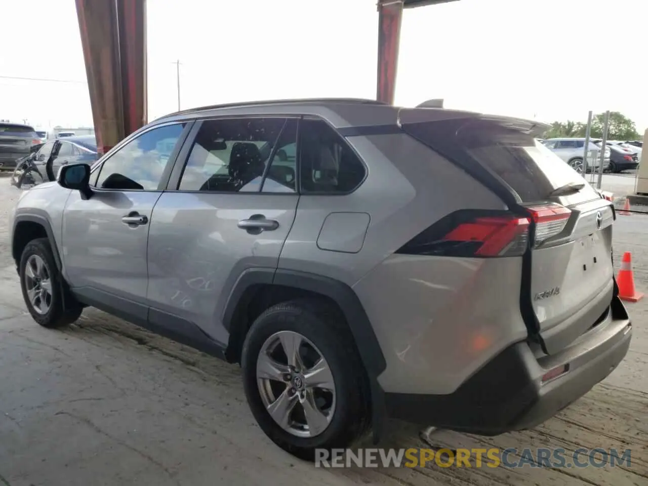 2 Photograph of a damaged car 2T3W1RFV2RC294266 TOYOTA RAV4 2024