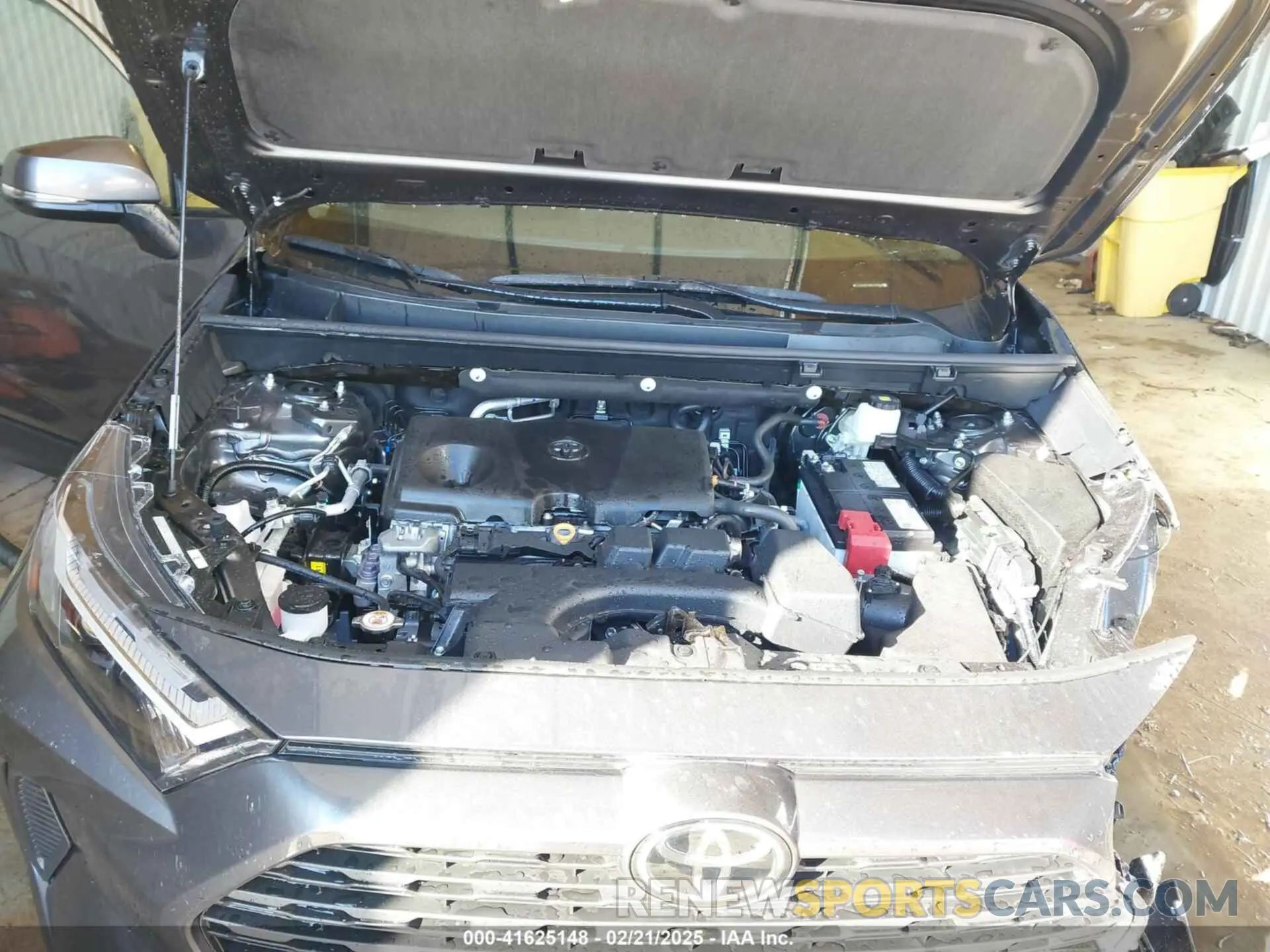 10 Photograph of a damaged car 2T3W1RFV2RC298558 TOYOTA RAV4 2024