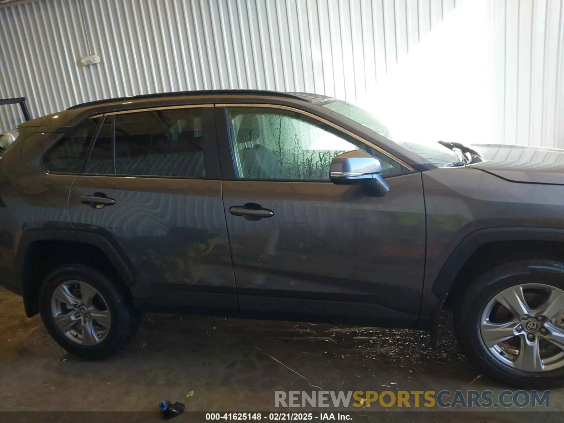 13 Photograph of a damaged car 2T3W1RFV2RC298558 TOYOTA RAV4 2024