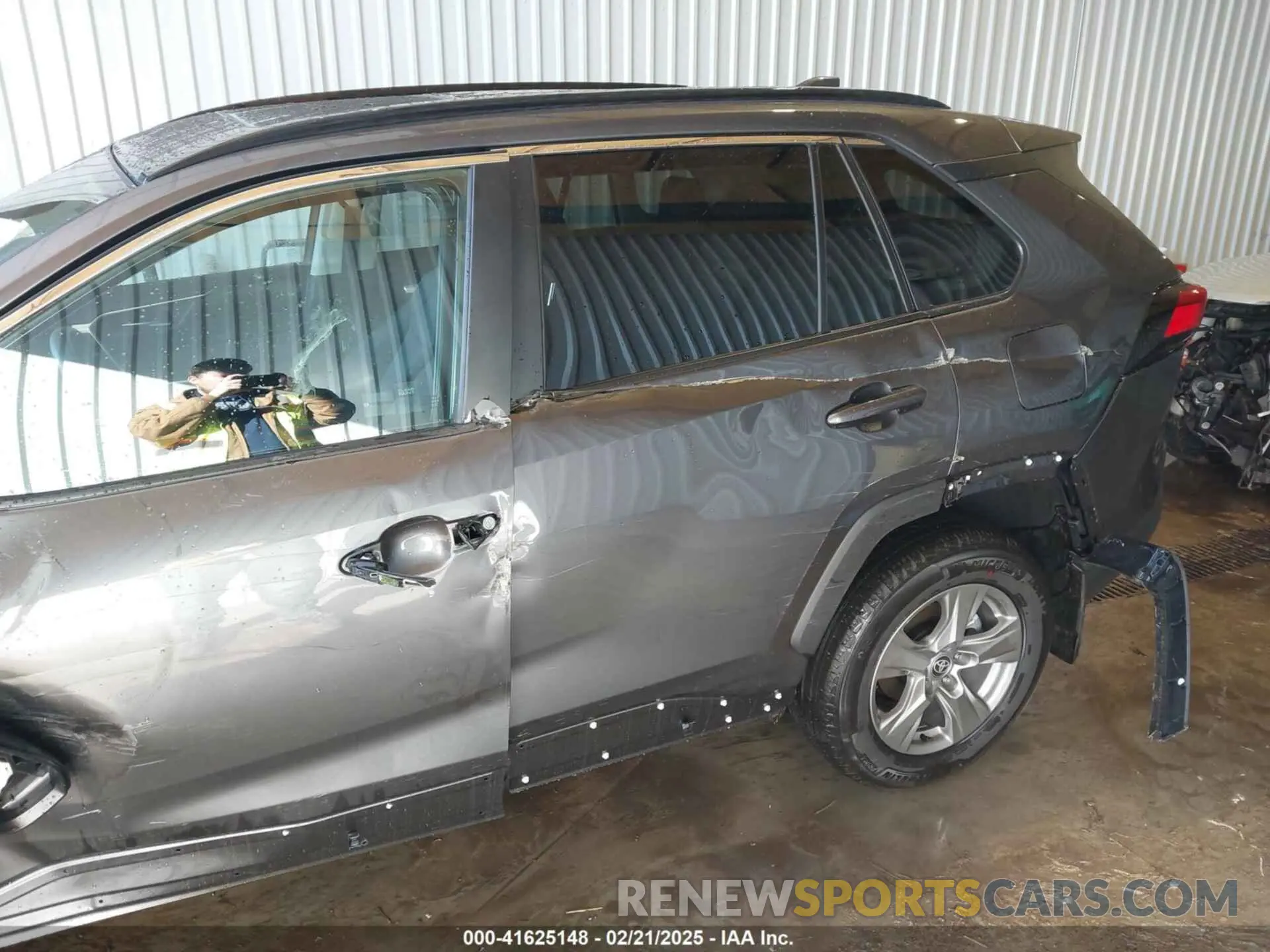 17 Photograph of a damaged car 2T3W1RFV2RC298558 TOYOTA RAV4 2024