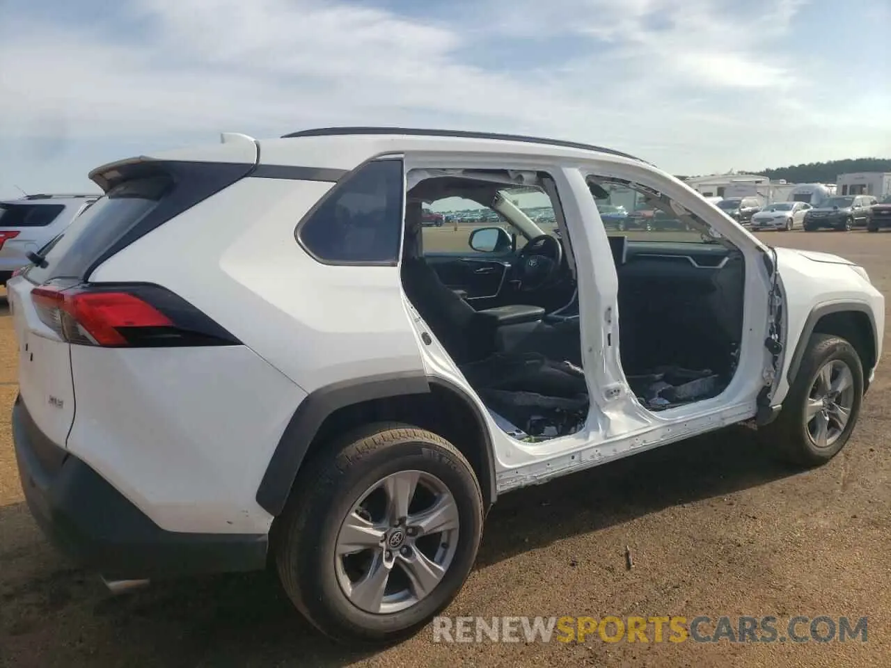 3 Photograph of a damaged car 2T3W1RFV2RW302879 TOYOTA RAV4 2024