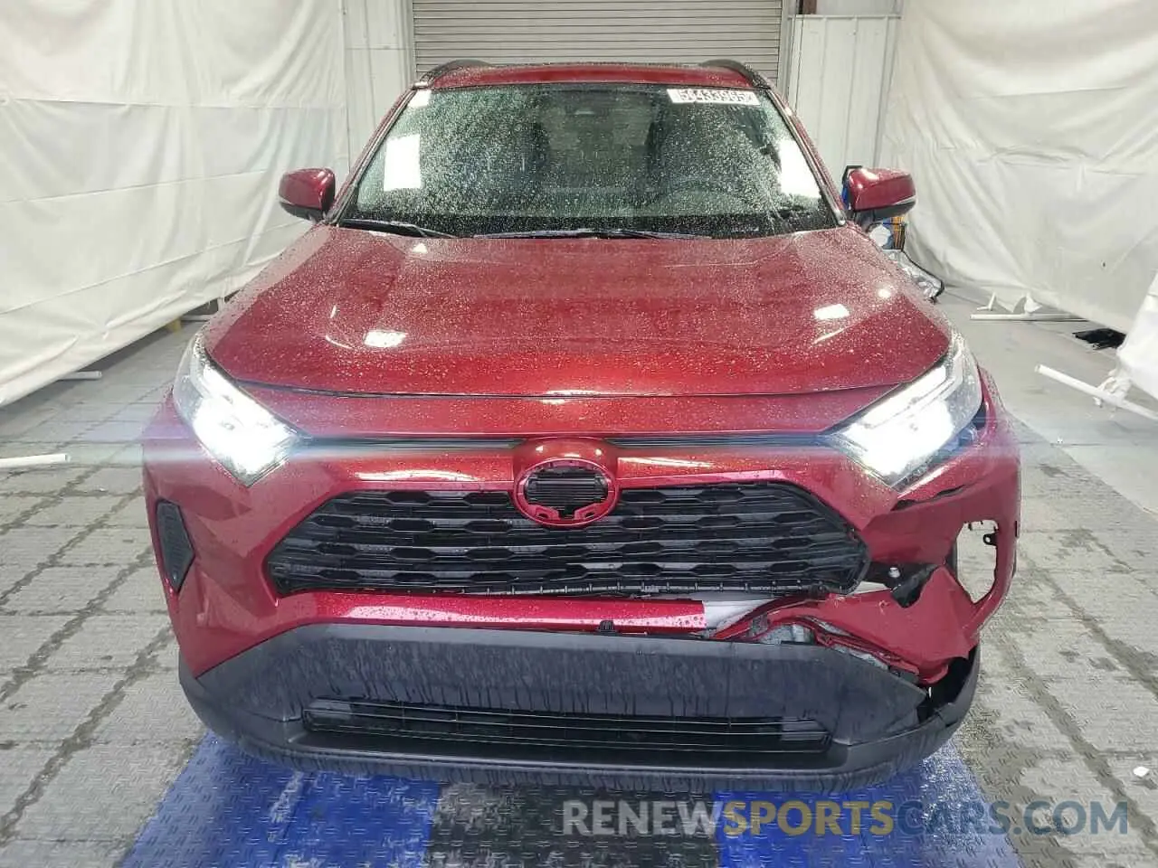 5 Photograph of a damaged car 2T3W1RFV2RW306768 TOYOTA RAV4 2024