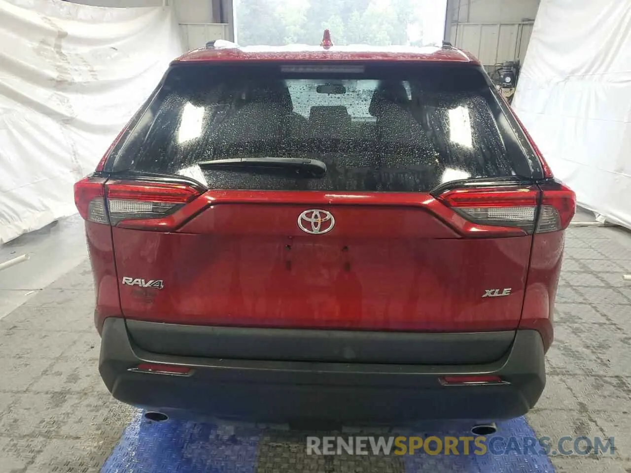 6 Photograph of a damaged car 2T3W1RFV2RW306768 TOYOTA RAV4 2024