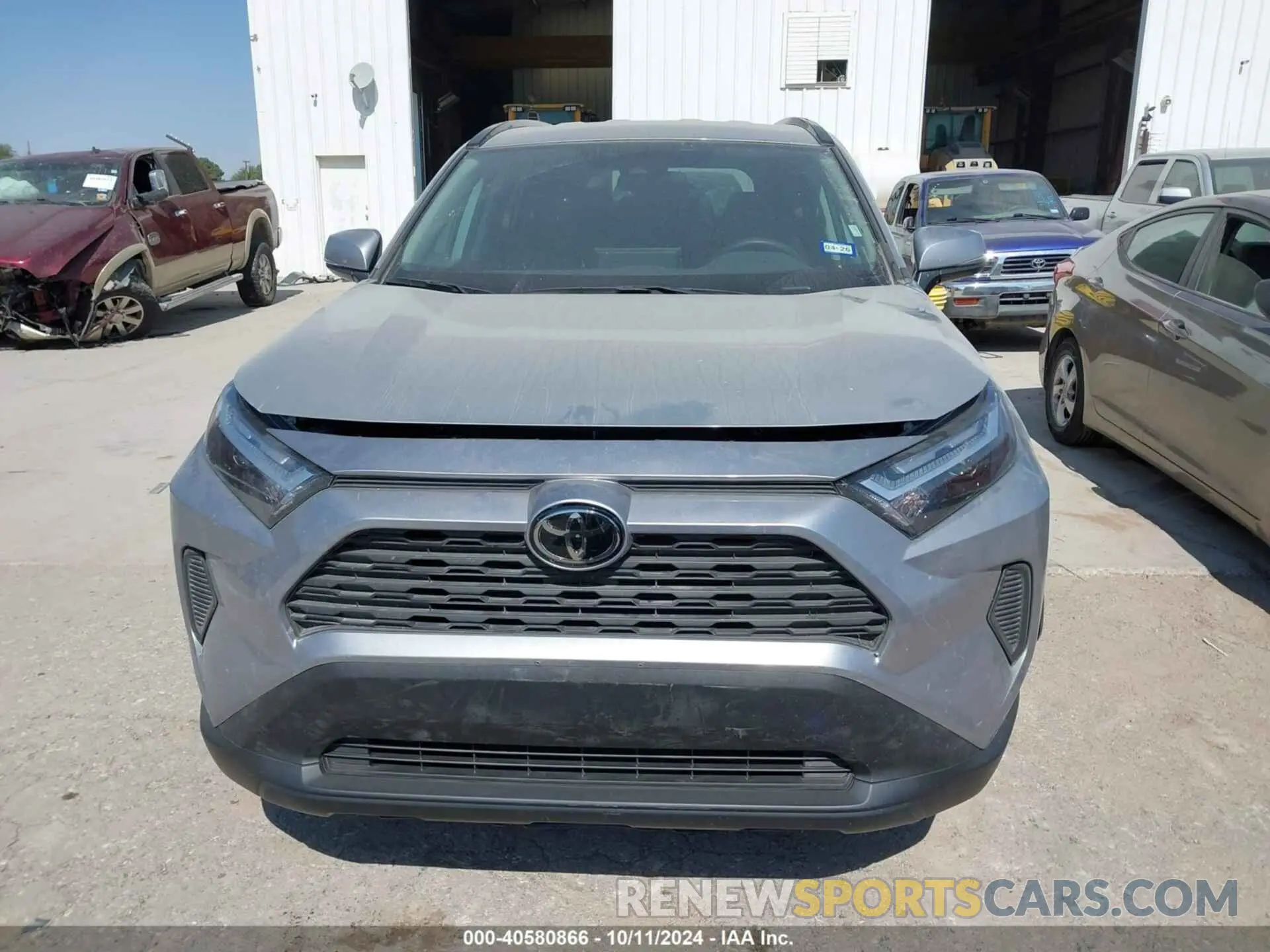 12 Photograph of a damaged car 2T3W1RFV2RW333517 TOYOTA RAV4 2024