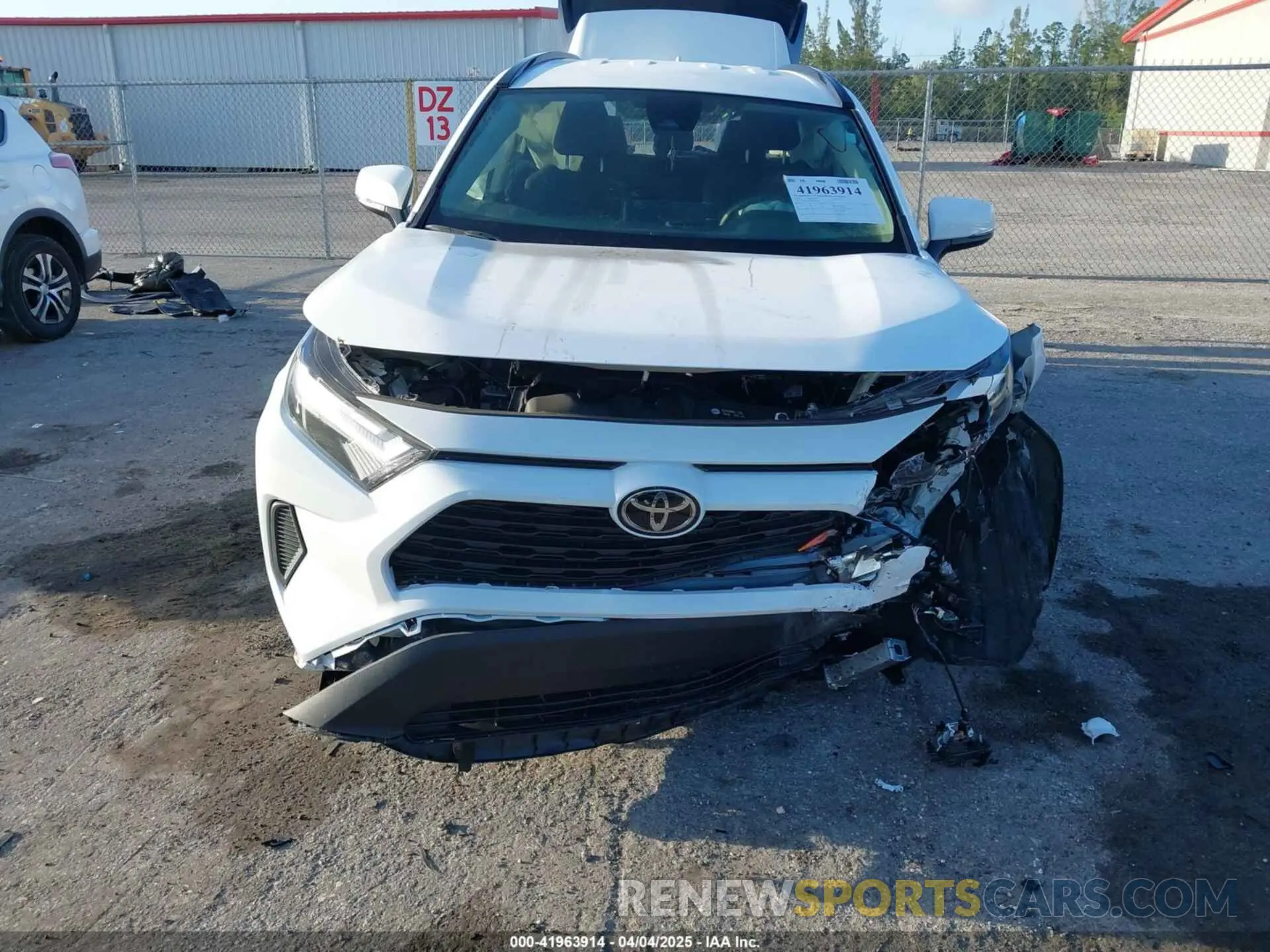 6 Photograph of a damaged car 2T3W1RFV2RW337129 TOYOTA RAV4 2024