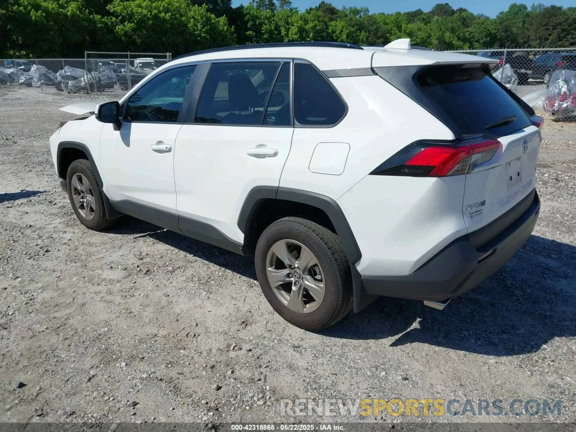 3 Photograph of a damaged car 2T3W1RFV3RC265116 TOYOTA RAV4 2024