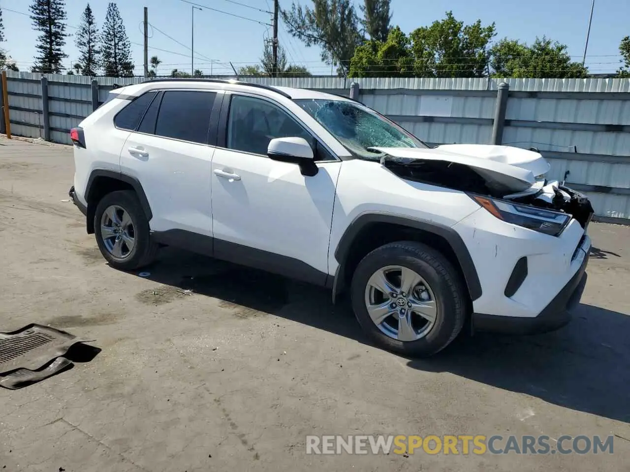4 Photograph of a damaged car 2T3W1RFV3RC266587 TOYOTA RAV4 2024