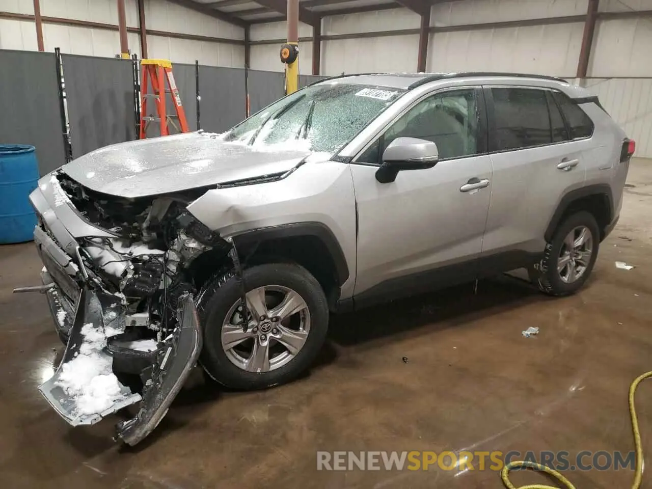 1 Photograph of a damaged car 2T3W1RFV3RC279386 TOYOTA RAV4 2024