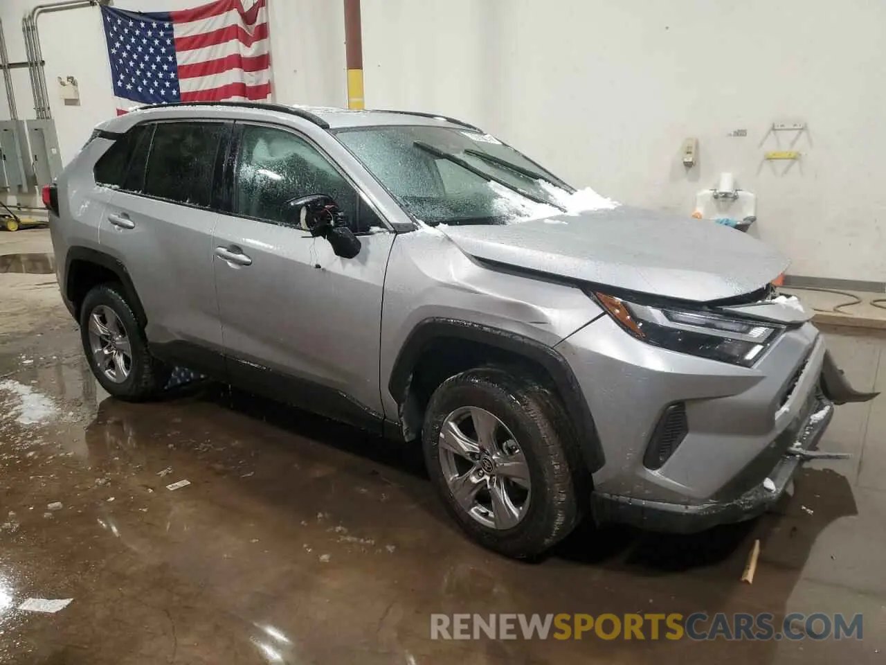 4 Photograph of a damaged car 2T3W1RFV3RC279386 TOYOTA RAV4 2024