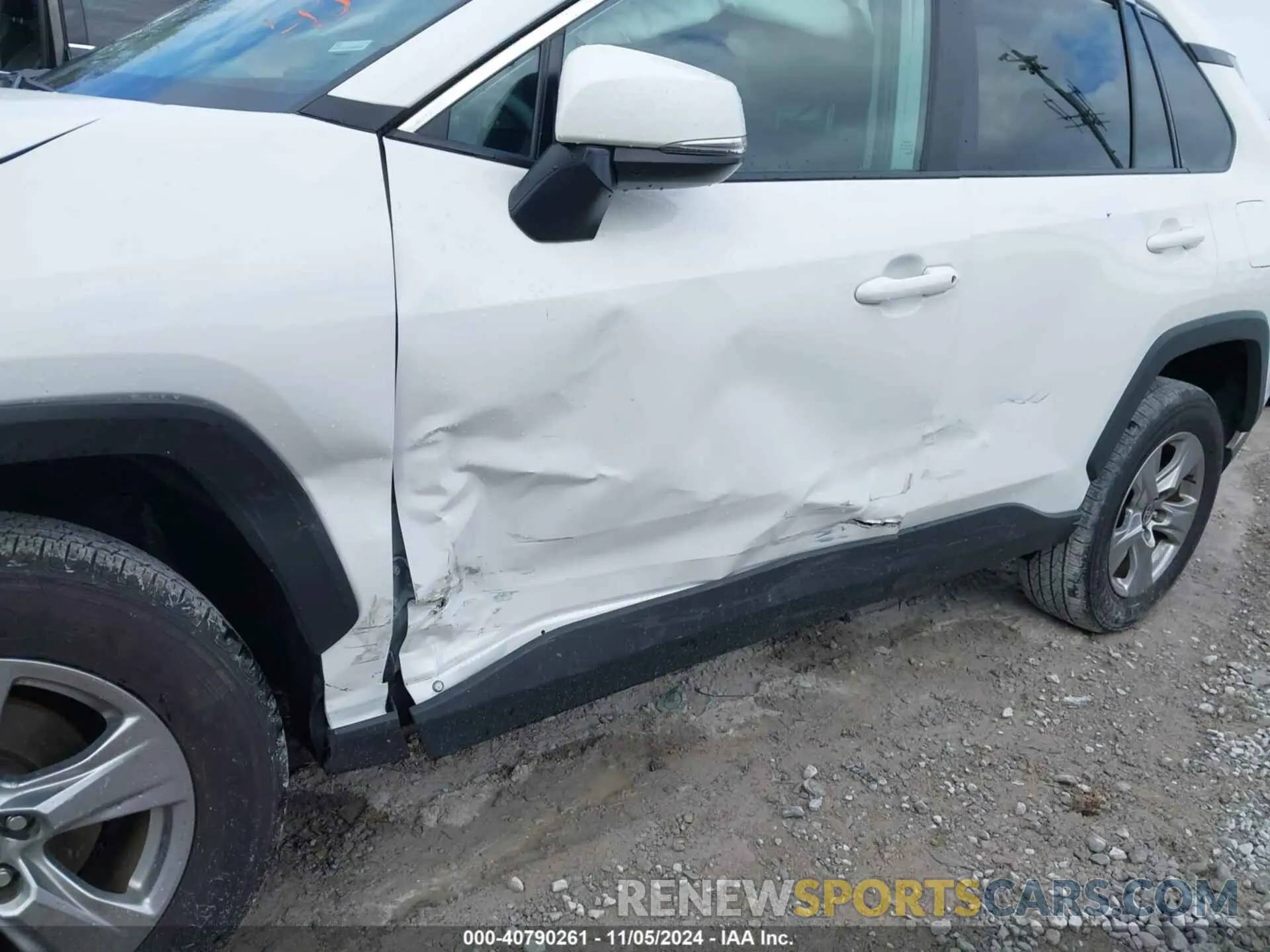 6 Photograph of a damaged car 2T3W1RFV3RW313230 TOYOTA RAV4 2024