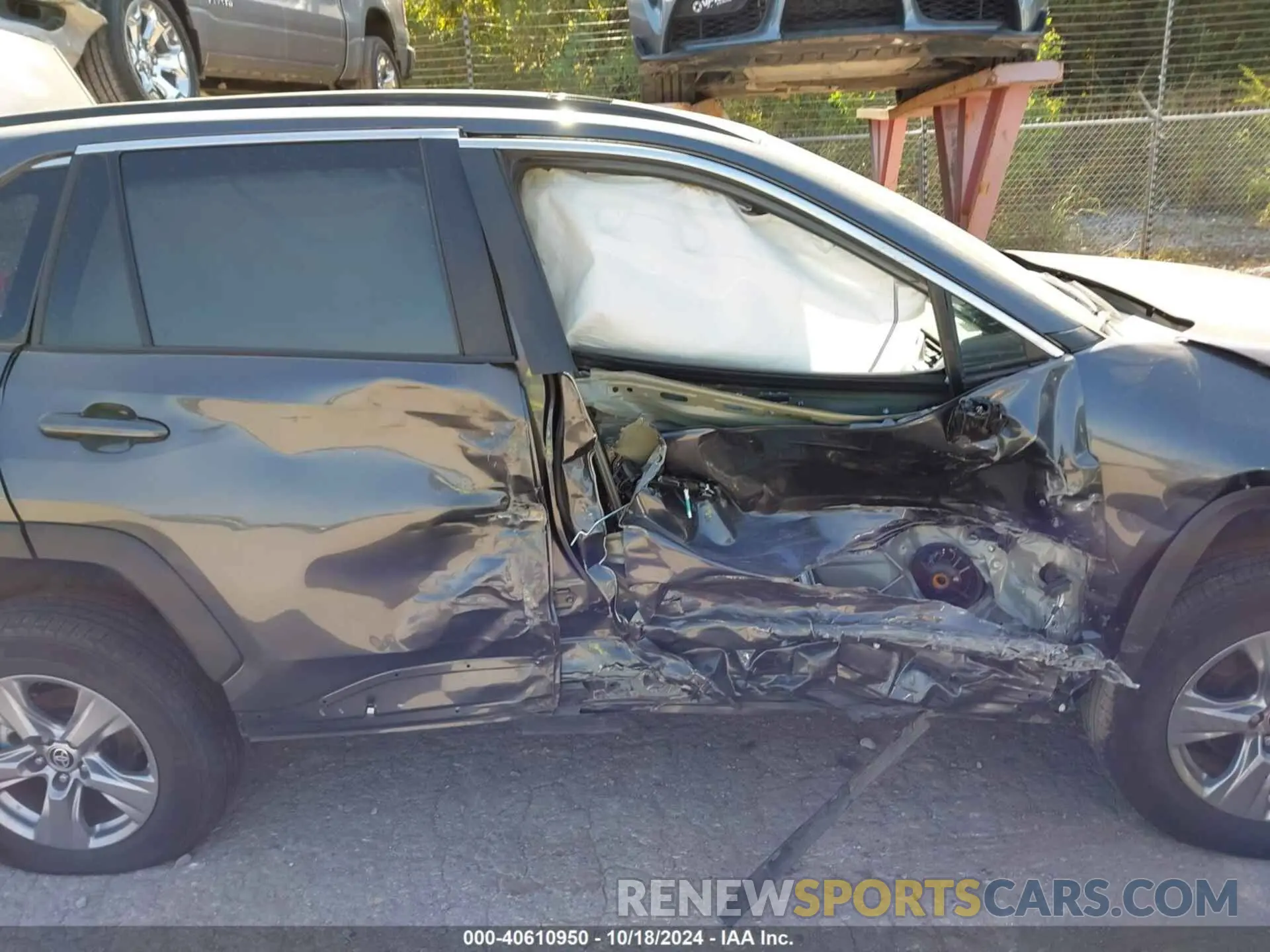6 Photograph of a damaged car 2T3W1RFV3RW321022 TOYOTA RAV4 2024